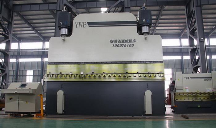 DELEM DA65W CNC spaudos stabdžių 1000T6100